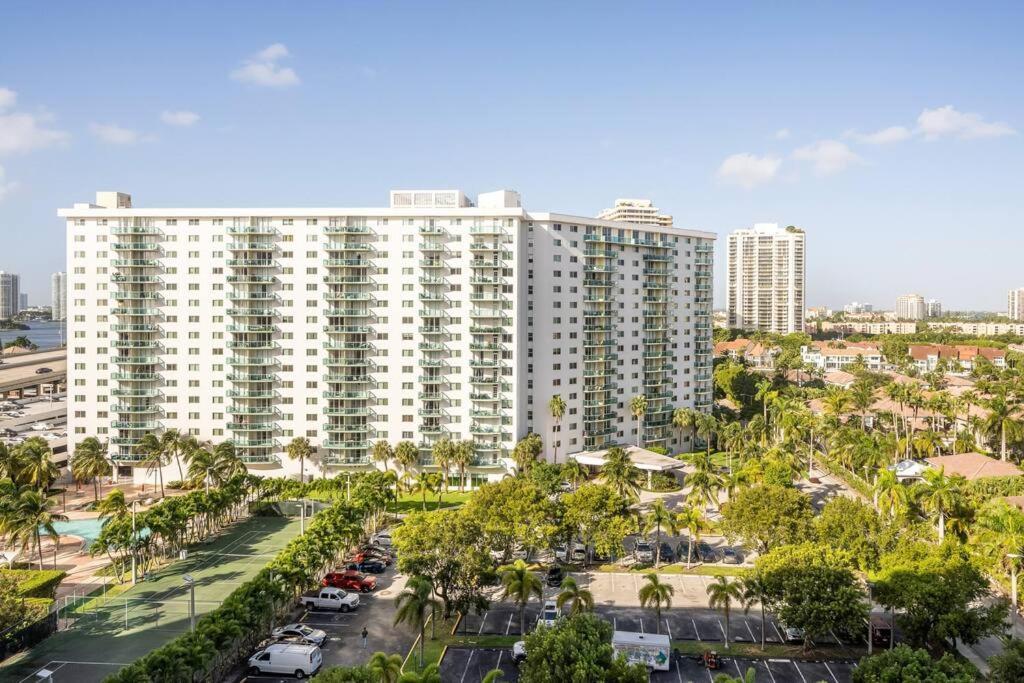 Apartamento Ocean Reserve Sunny Isles 11Th Str-02330 Miami Beach Exterior foto