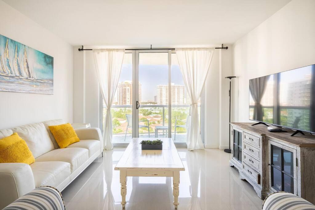 Apartamento Ocean Reserve Sunny Isles 11Th Str-02330 Miami Beach Exterior foto